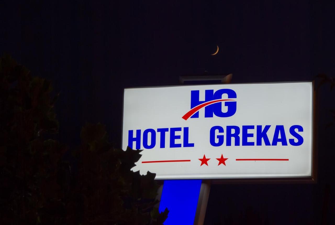Hotel Grekas Неи-Пори Экстерьер фото